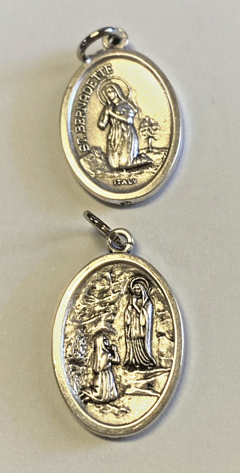 St Bernadette/Our Lady of Lourdes 2 Sided Small Medal, New #MD-093