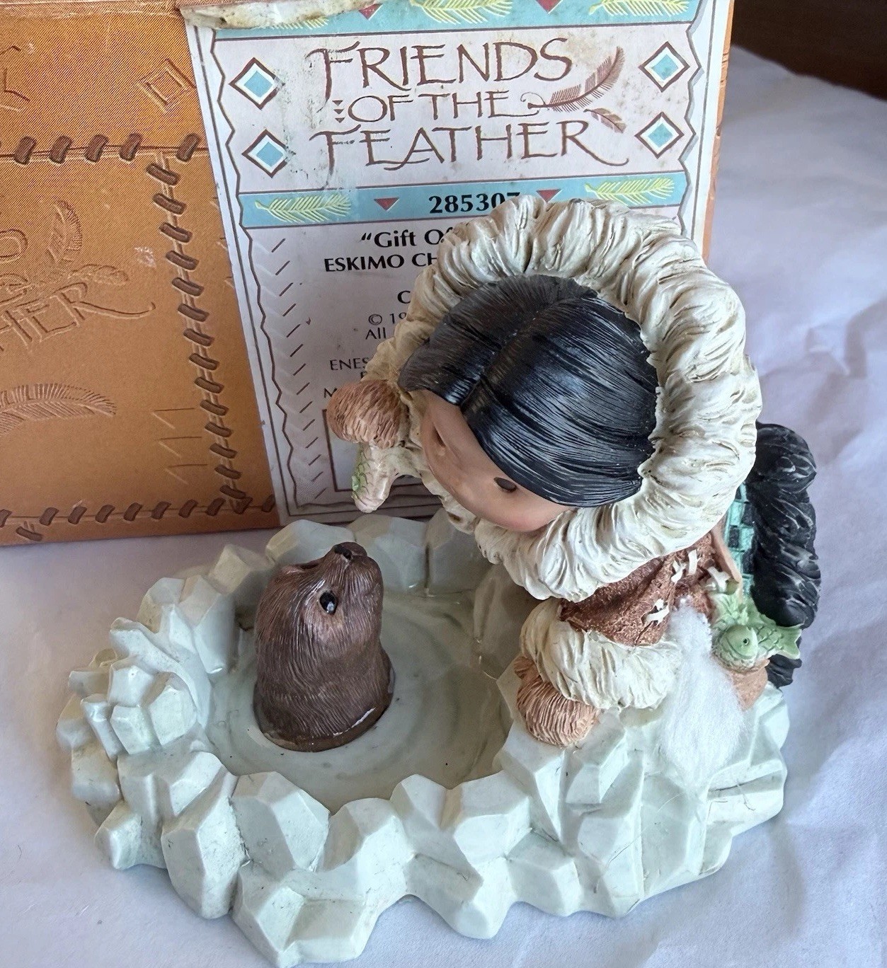 Vintage 1997 Enesco Friends of the Feather Gift of Generosity Karen Hahn 285307 Vintage 1997 Enesco Friends of the Feather Gift of Generosity Karen Hahn 285307