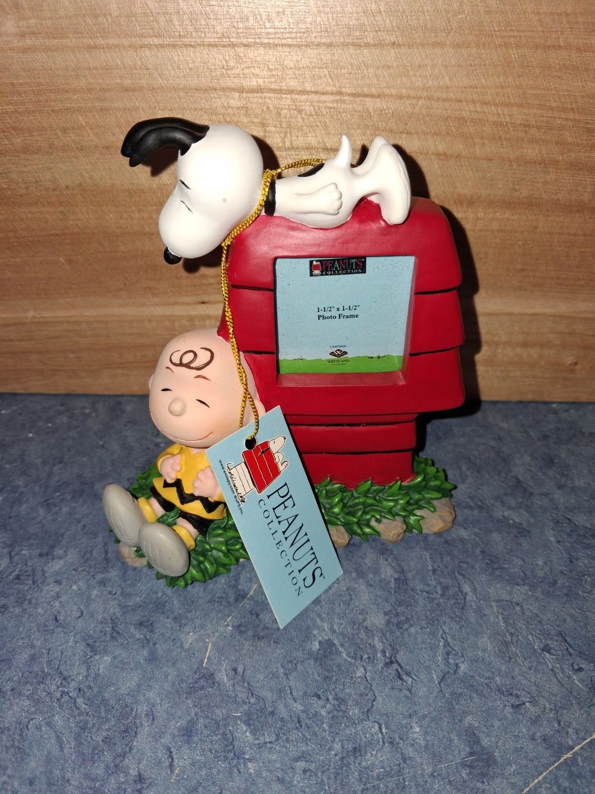 Vntg Westland Peanuts Snoopy & Charlie Brown Doghouse Photo Frame #8262 NWT Vntg Westland Peanuts Snoopy & Charlie Brown Doghouse Photo Frame #8262 NWT