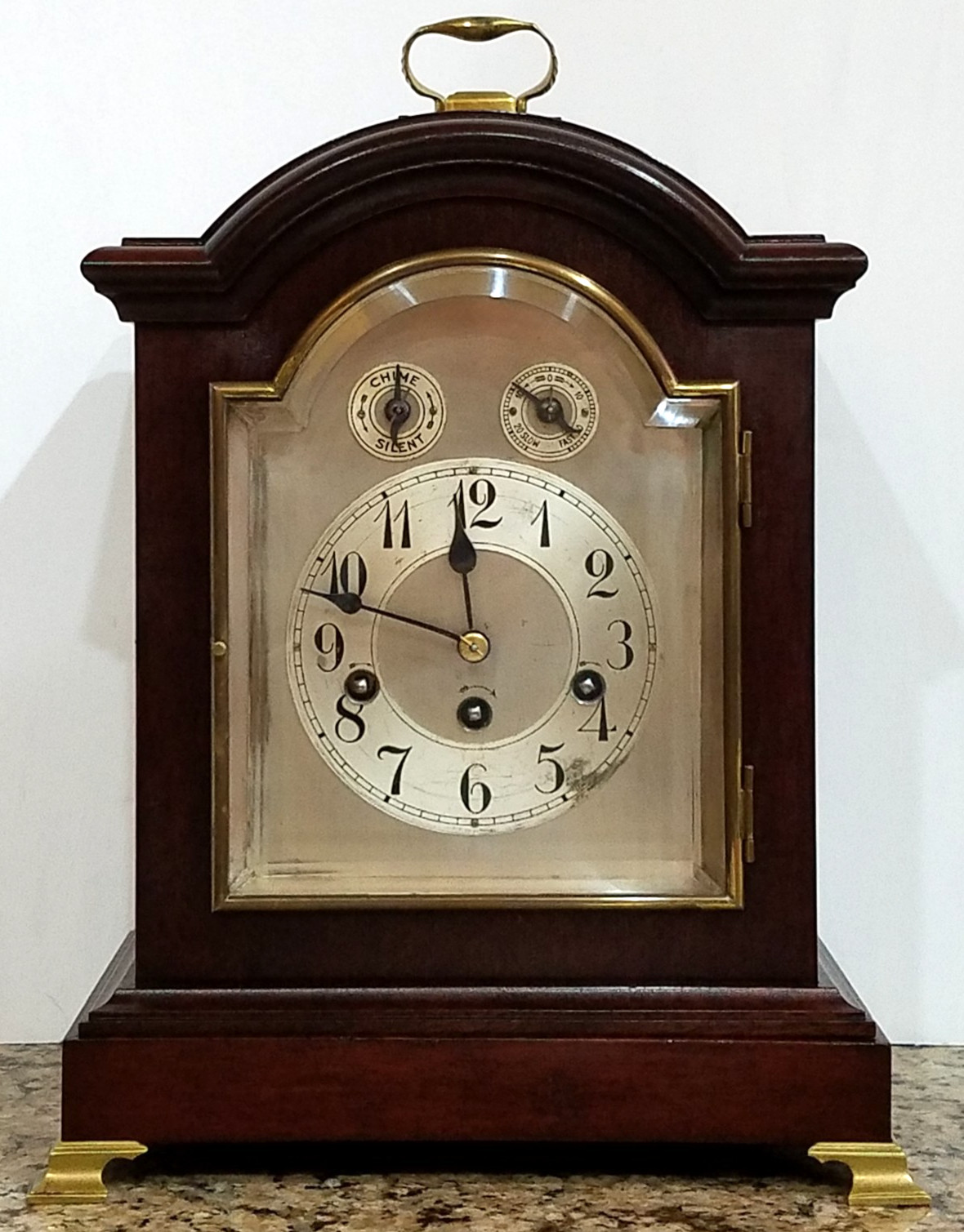 Antique Junghans Quarter Hour Westminster Chime Bracket Clock 8-Day, Key-wind Antique Junghans Quarter Hour Westminster Chime Bracket Clock 8-Day, Key-wind