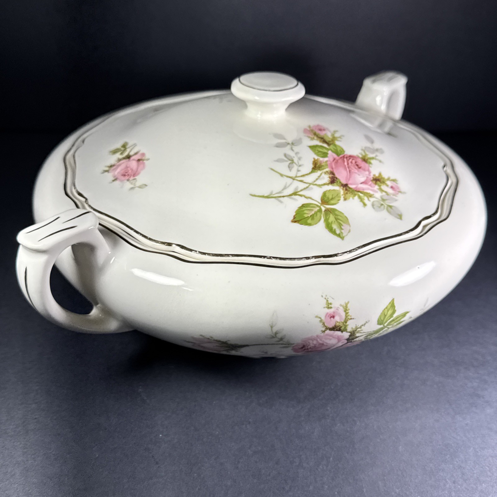 Vintage Canonsburg “Moss Rose” or “Rose Bouquet” Tureen Vegetable Serving Bowl Vintage Canonsburg “Moss Rose” or “Rose Bouquet” Tureen Vegetable Serving Bowl