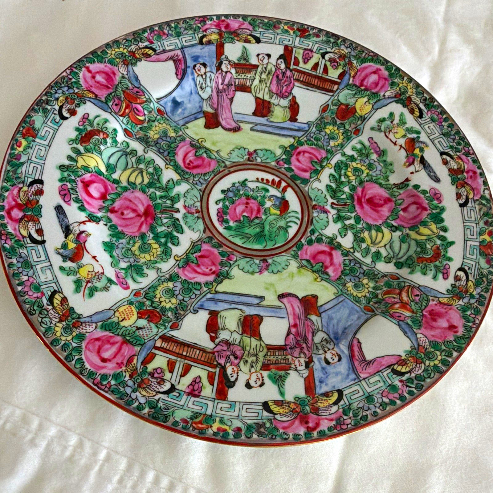 Vintage ACF Japanese Porcelain Charger 10.5” Famille Rose Figural Hong Kong dec