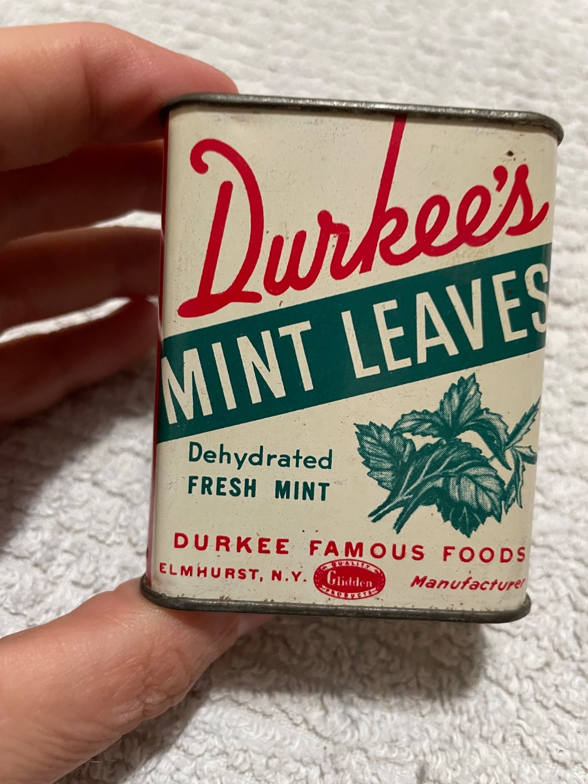 Vintage Durkee's Mint Leaves Elmhurst, NY Spice Tin (read)