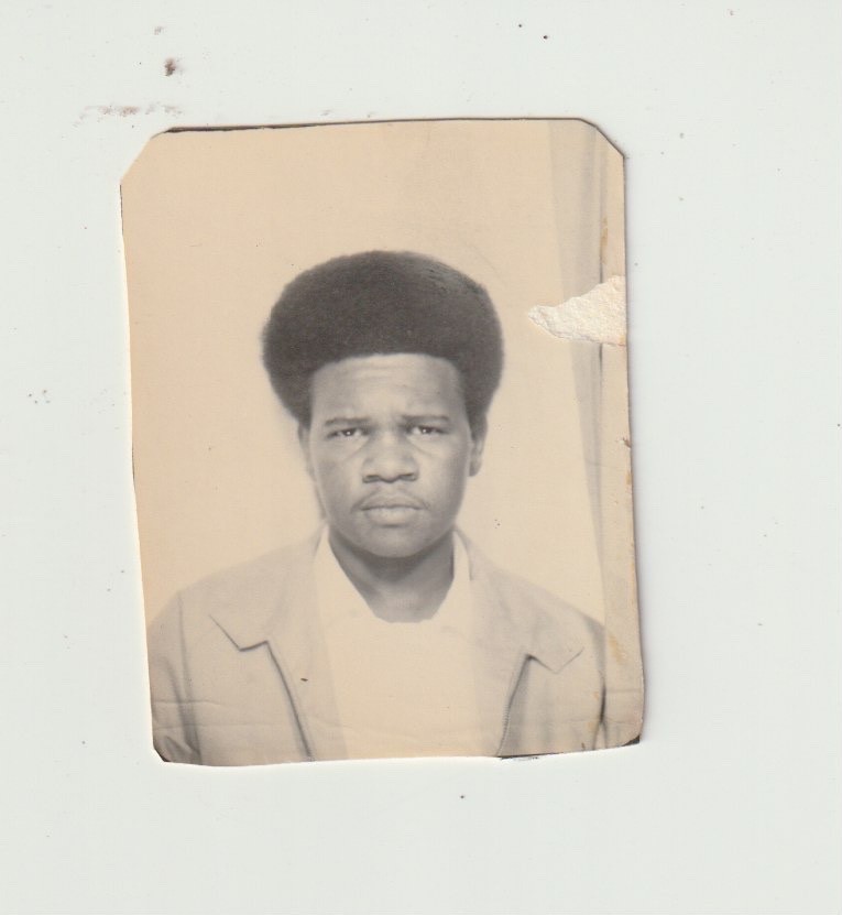 VINTAGE PHOTO BOOTH - YOUNG AFRICAN-AMERICAN MAN with AFRO VINTAGE PHOTO BOOTH - YOUNG AFRICAN-AMERICAN MAN with AFRO