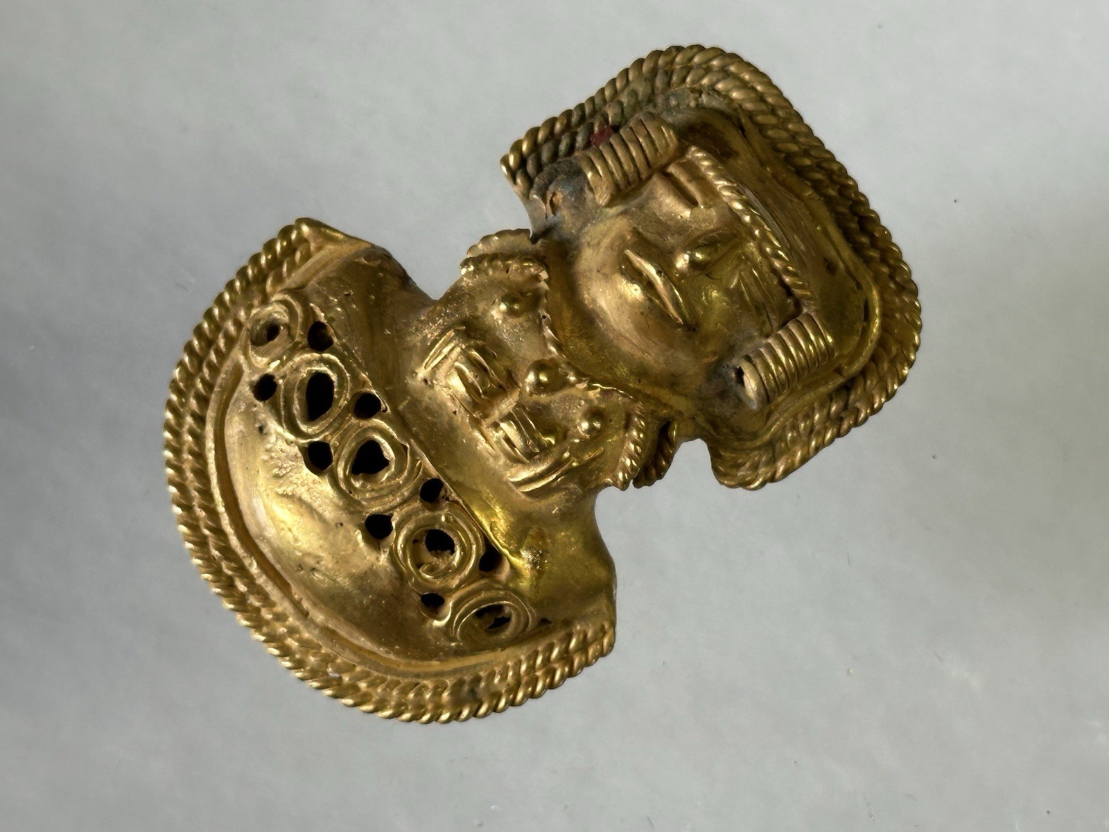 RARE PRE-COLUMBIAN TAIRONA TUMBAGA HUMAN EFFIGY PENDANT W/ COA, SOUTH AMERICA