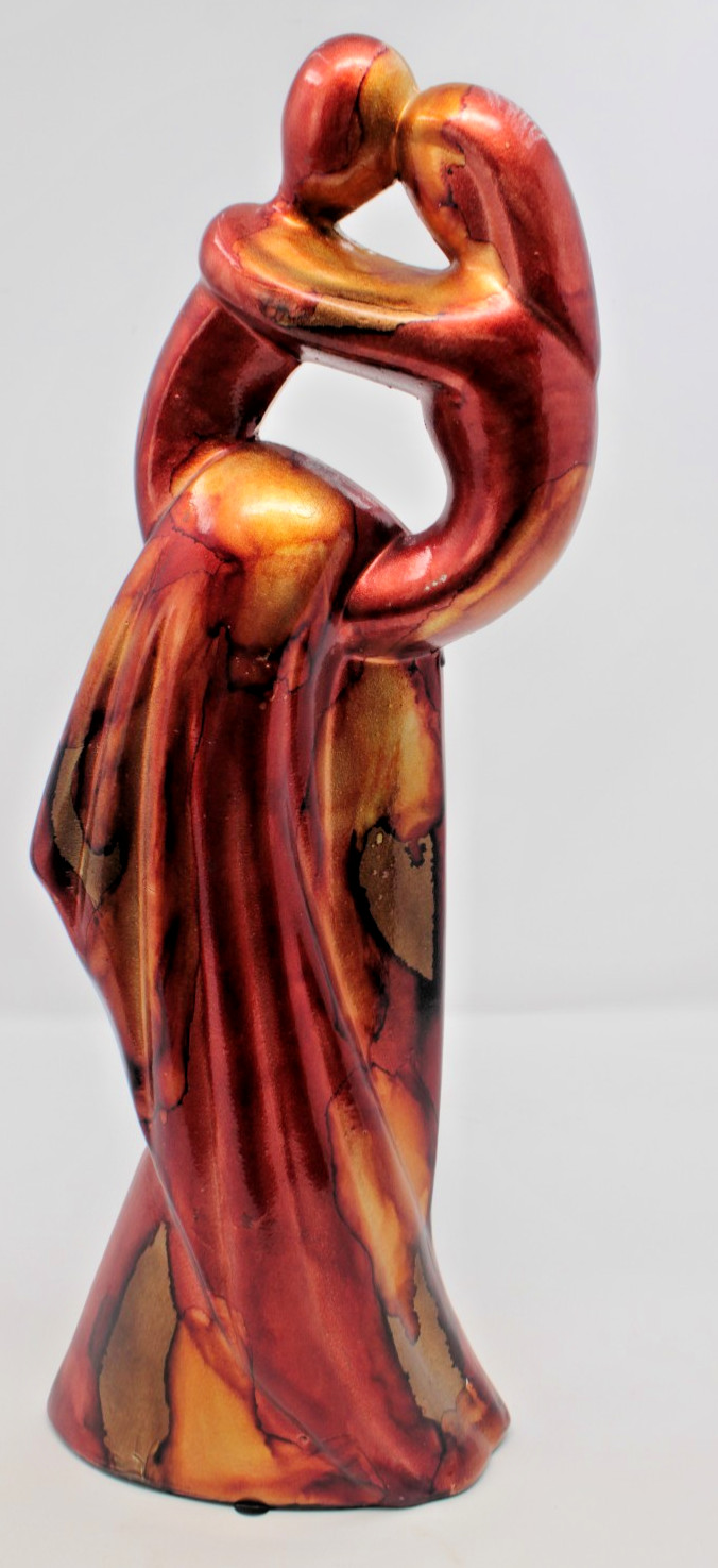 Abstract Romantic Couple Embrace Sculpture Statue Red Gold Modern Decor 15” Abstract Romantic Couple Embrace Sculpture Statue Red Gold Modern Decor 15”
