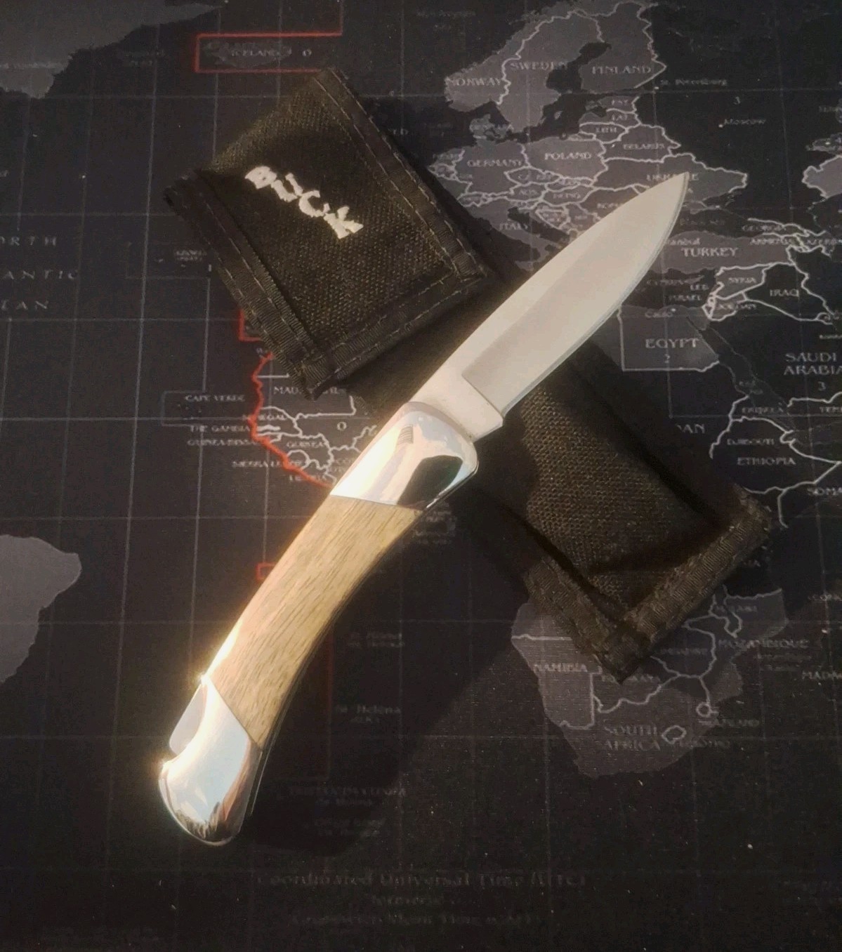 VINTAGE PRE DATE CODE BUCK SCRIPT 500 DUKE KNIFE UNUSED MINT COND W/ CAMO POUCH