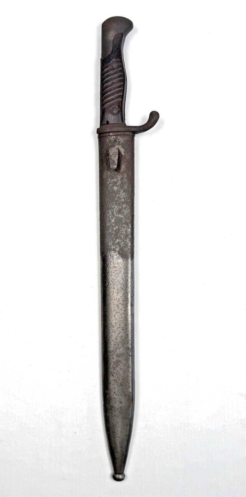 Original WWI German Army Butcher Blade Sawback Bayonet and Scabbard, Marked Original WWI German Army Butcher Blade Sawback Bayonet and Scabbard, Marked
