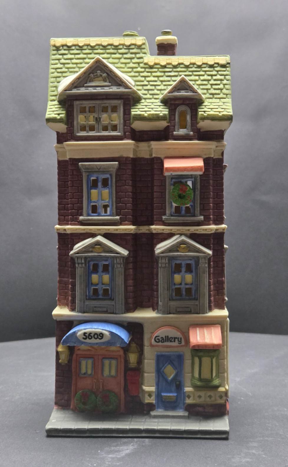 Dept 56 5609 Park Avenue Townhouse Christmas in the City 1989 Retired 59781