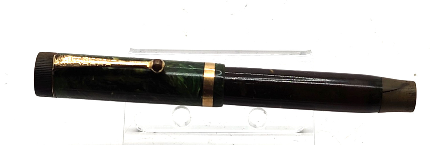 Vintage 1920a Parker Junior Duofold Lucky Curve Jade Green Fountain Pen 14K Nib Vintage 1920a Parker Junior Duofold Lucky Curve Jade Green Fountain Pen 14K Nib