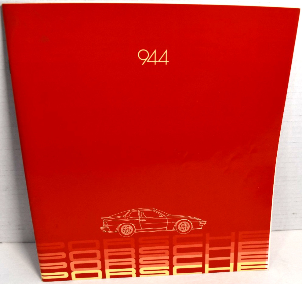 Vintage 1983 Porsche 944 1st Edition Large Sales Brochure Catalog *EXCELLENT* Vintage 1983 Porsche 944 1st Edition Large Sales Brochure Catalog *EXCELLENT*