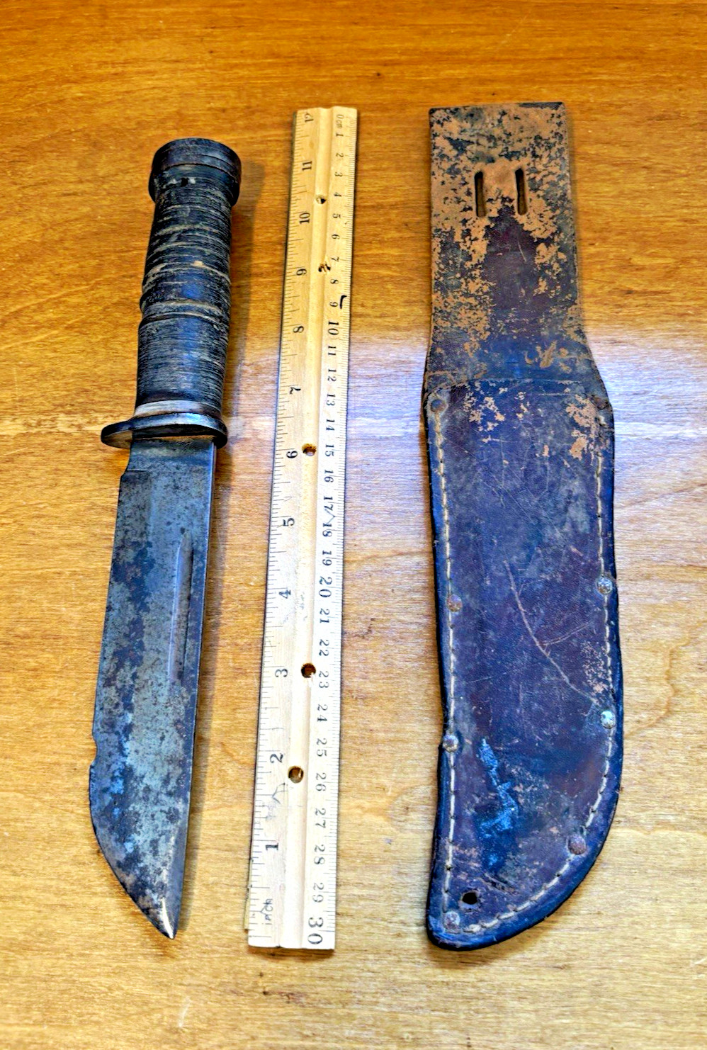 Vintage WWII Cattaraugus 225Q Fighting Utility Knife w/ Original Leather Sheath