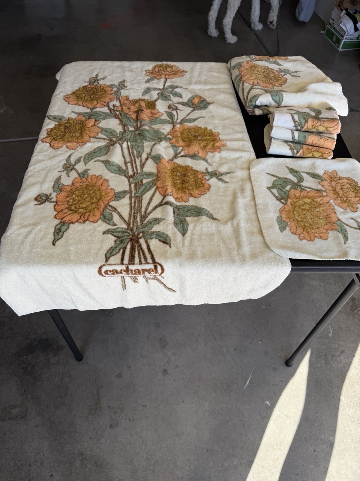 VTG 70s Utica Fine Arts JP Stevens Floral Towel Set Velvet Velour 2 Bath 4 Wash