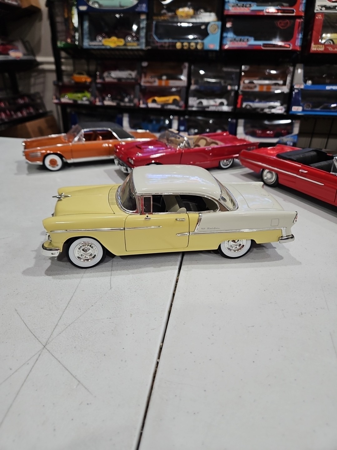 ERTL American Muscle 1955 Chevrolet Bel Air 1/18 Scale-Missing Mirror - Scuffed 