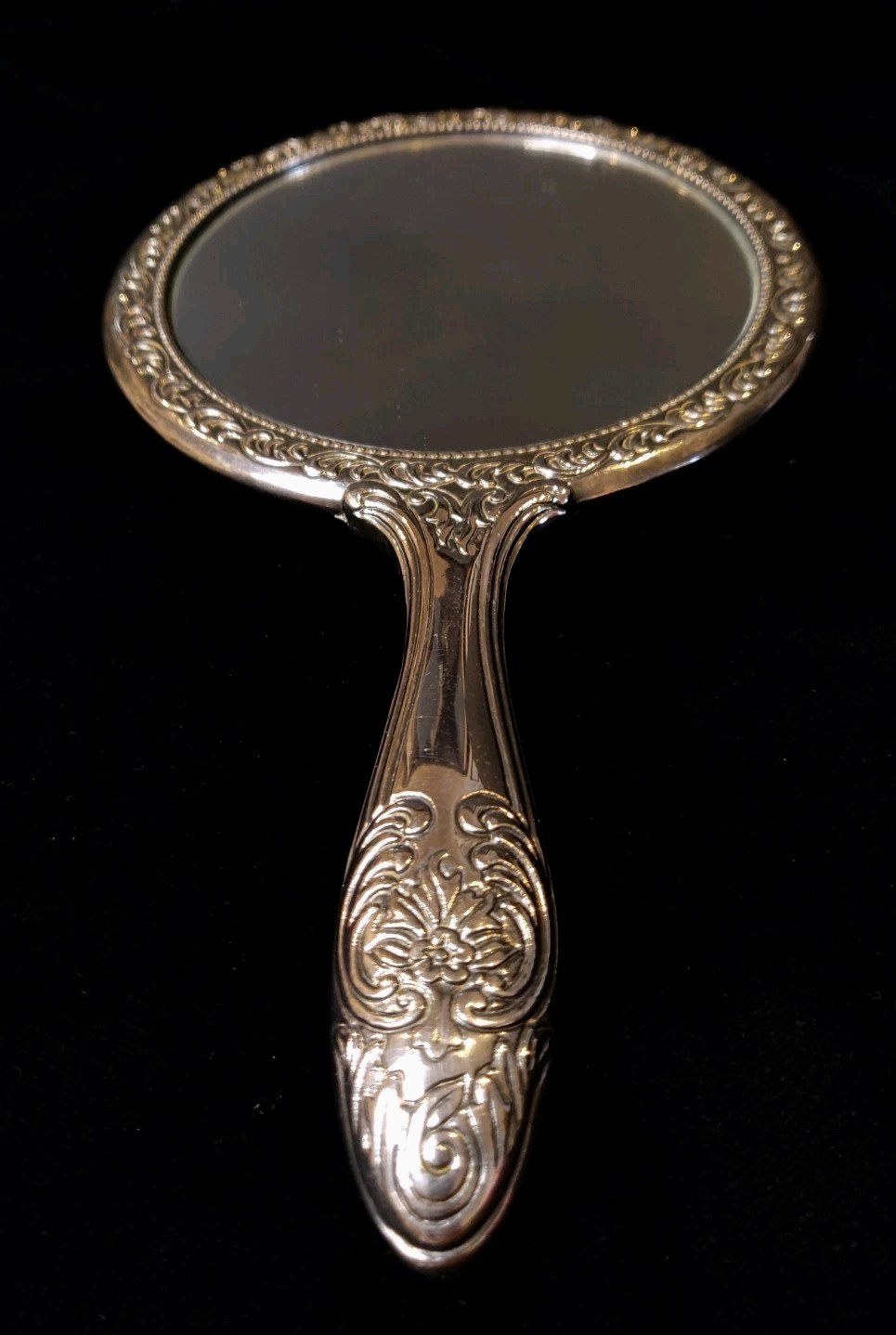 Vintage Silver Tone Repousse Silver Vanity Hand Mirror 9.5 In Long X 5.5 Vintage Silver Tone Repousse Silver Vanity Hand Mirror 9.5 In Long X 5.5
