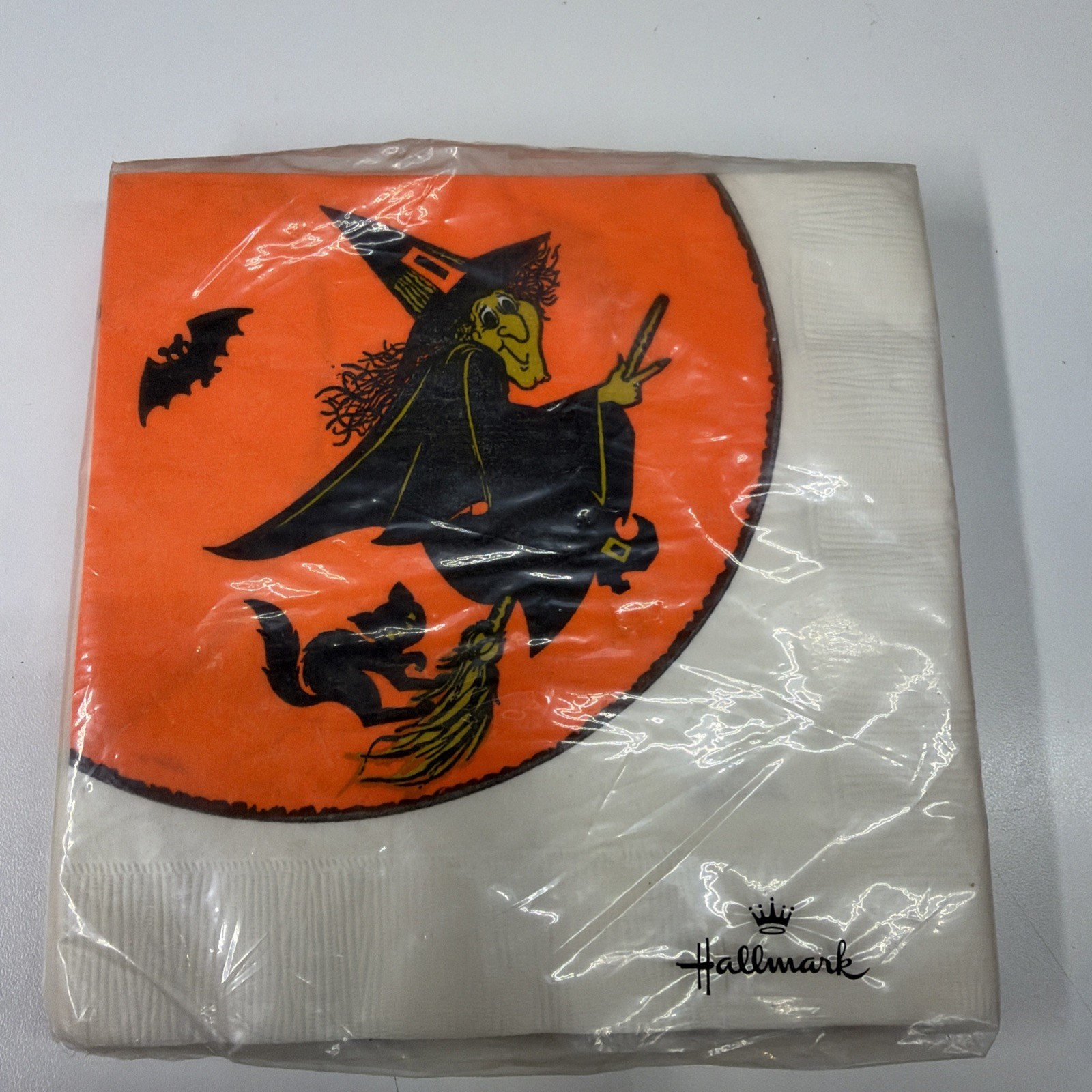 VTG 70‘s Hallmark Halloween Witch Black Cat Napkins 20 Ct 