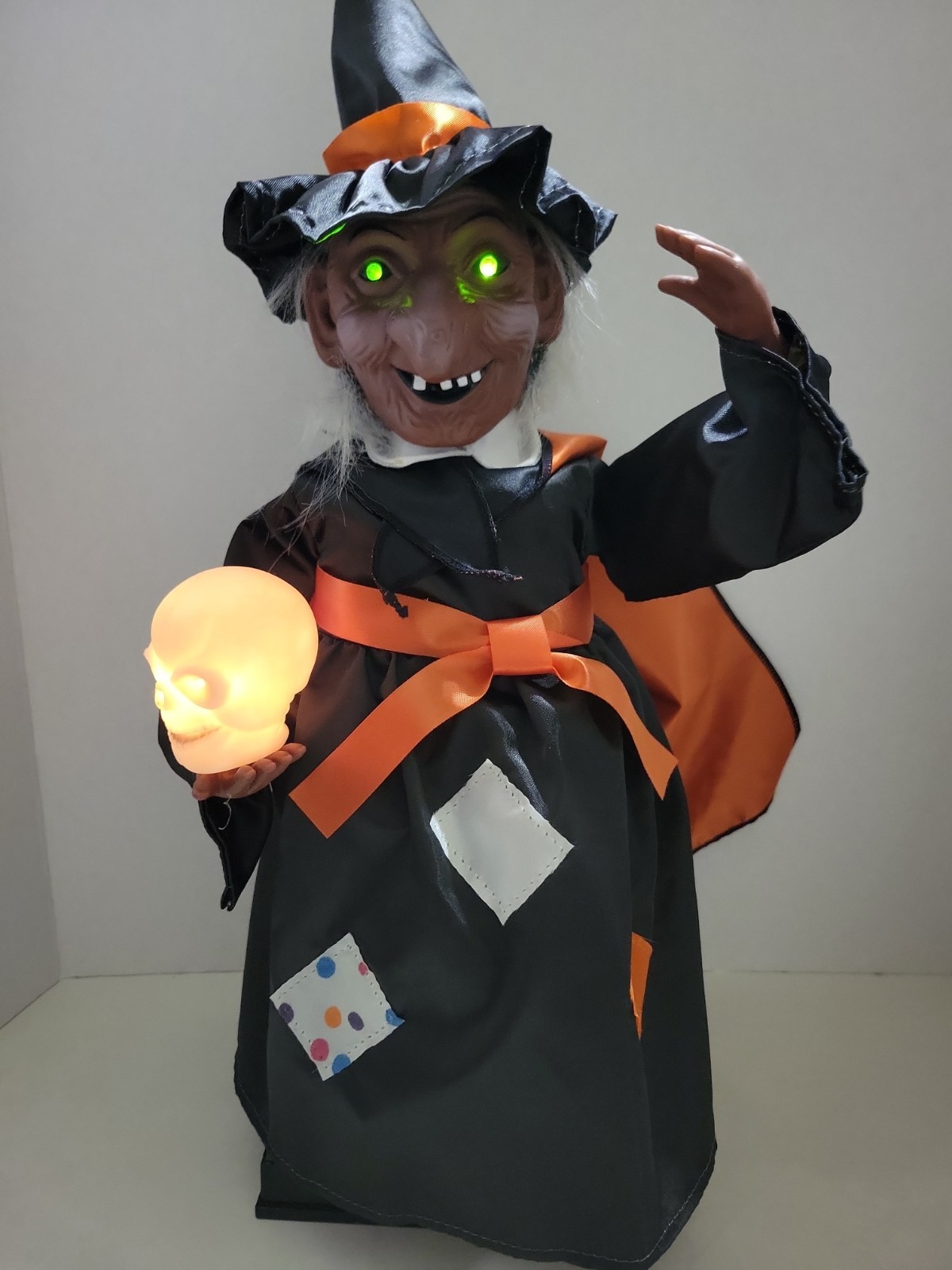 Vintage Animated Halloween Talking Witch Scary Glow Eyes “I’ll Get You\