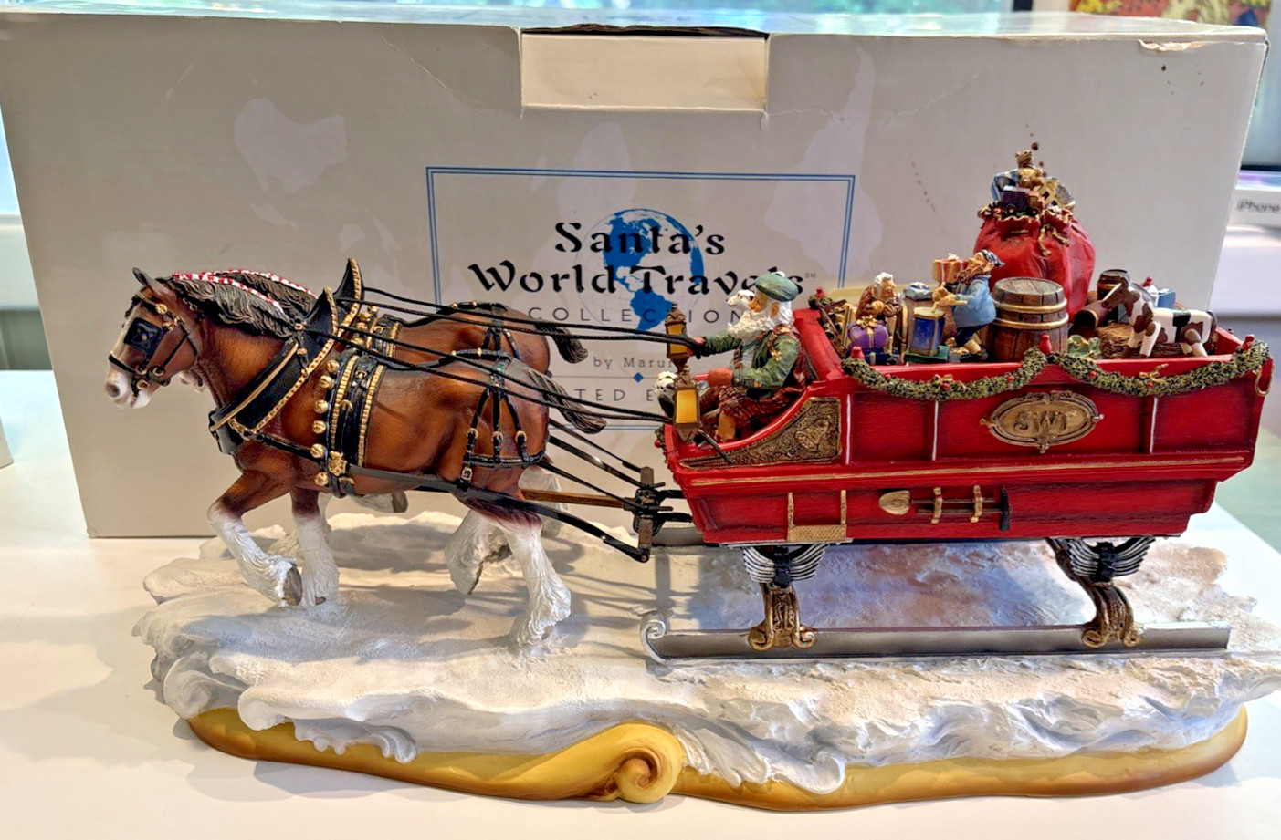 Maruri Santa's World Travels Clydesdale Horses Christmas Limited Edition Heavy