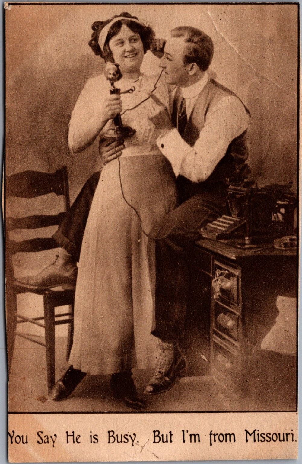 Comic RPPC Man Woman Telephone \ Comic RPPC Man Woman Telephone \