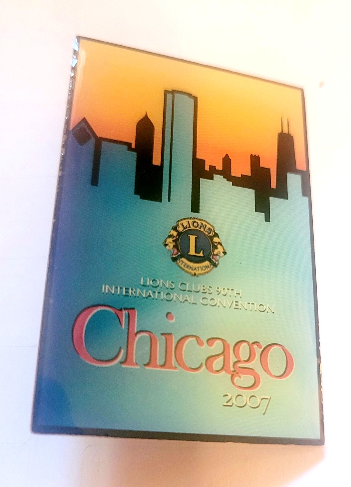 Lions Club 90th Convention Chicago Lapel Pin Collectible Fraternal 