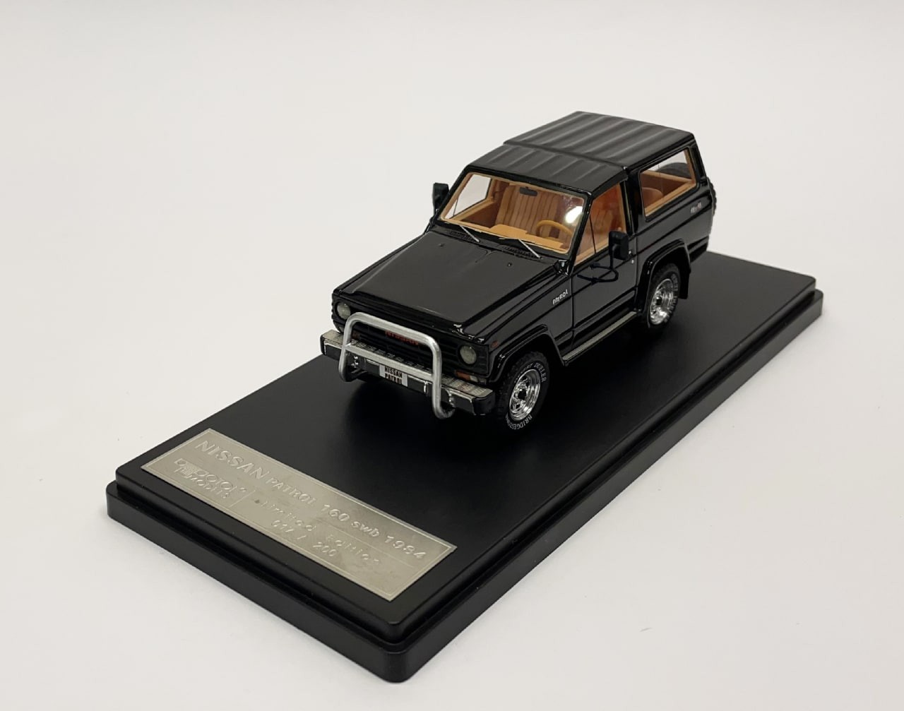 Otolmodels Nissan Patrol 1984 SWB-160 1/43 Black