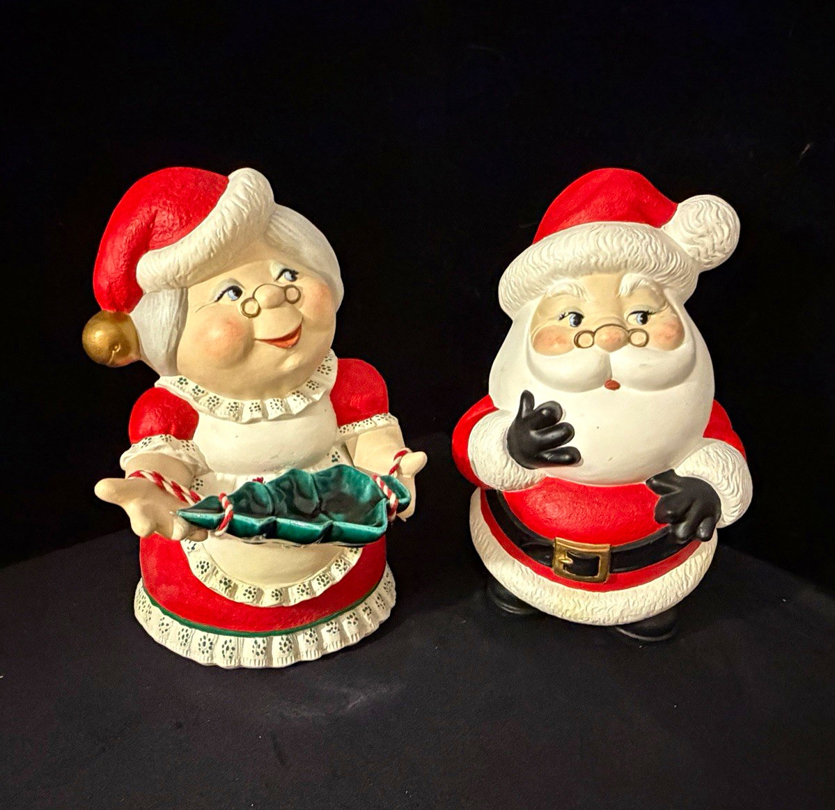 Vintage Santa And Mrs Claus Handpainted Large Ceramic Christmas Set 1970s