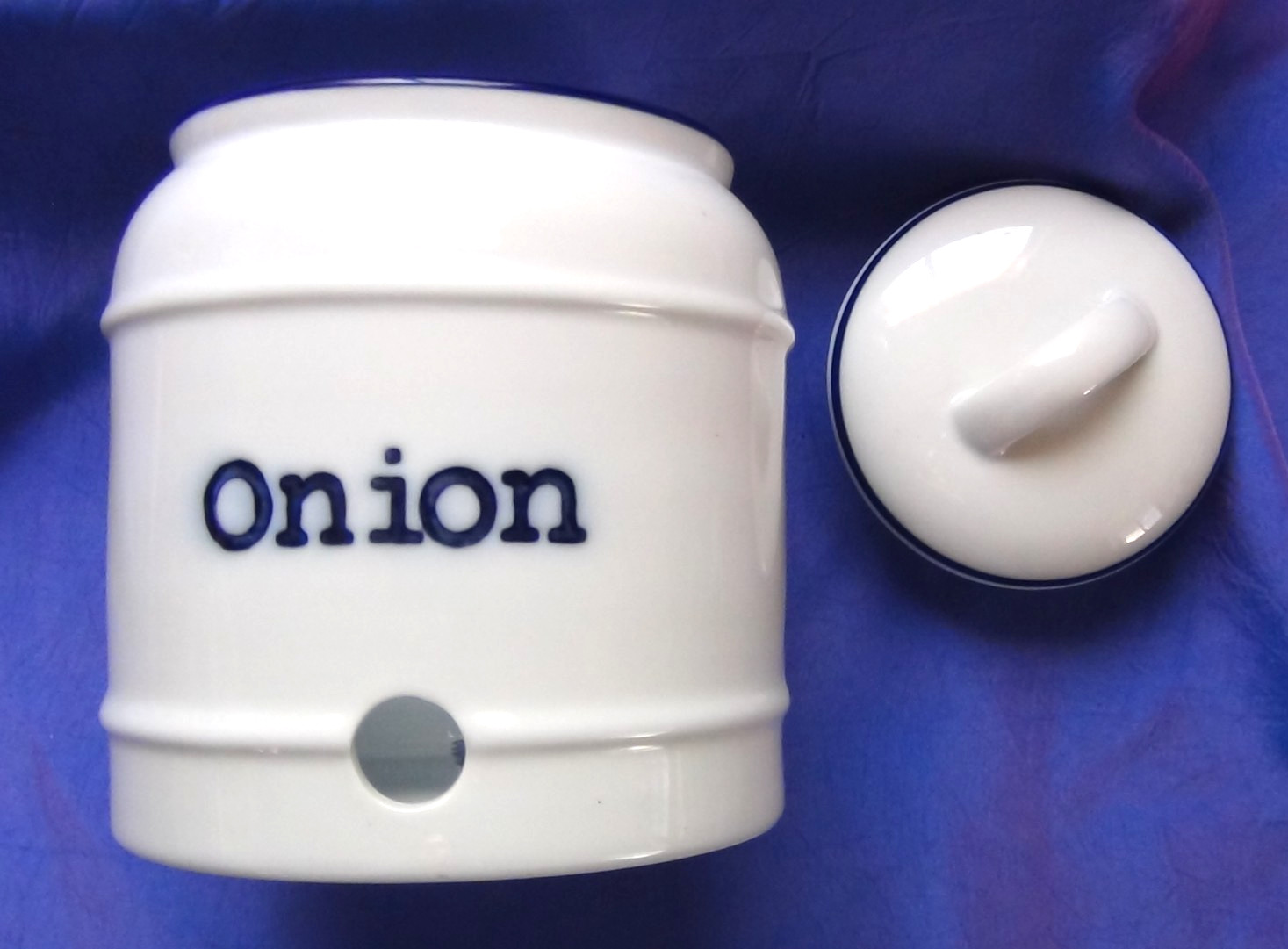 World Market Ceramic Onion Jar With Cutouts Handprinted White 6\