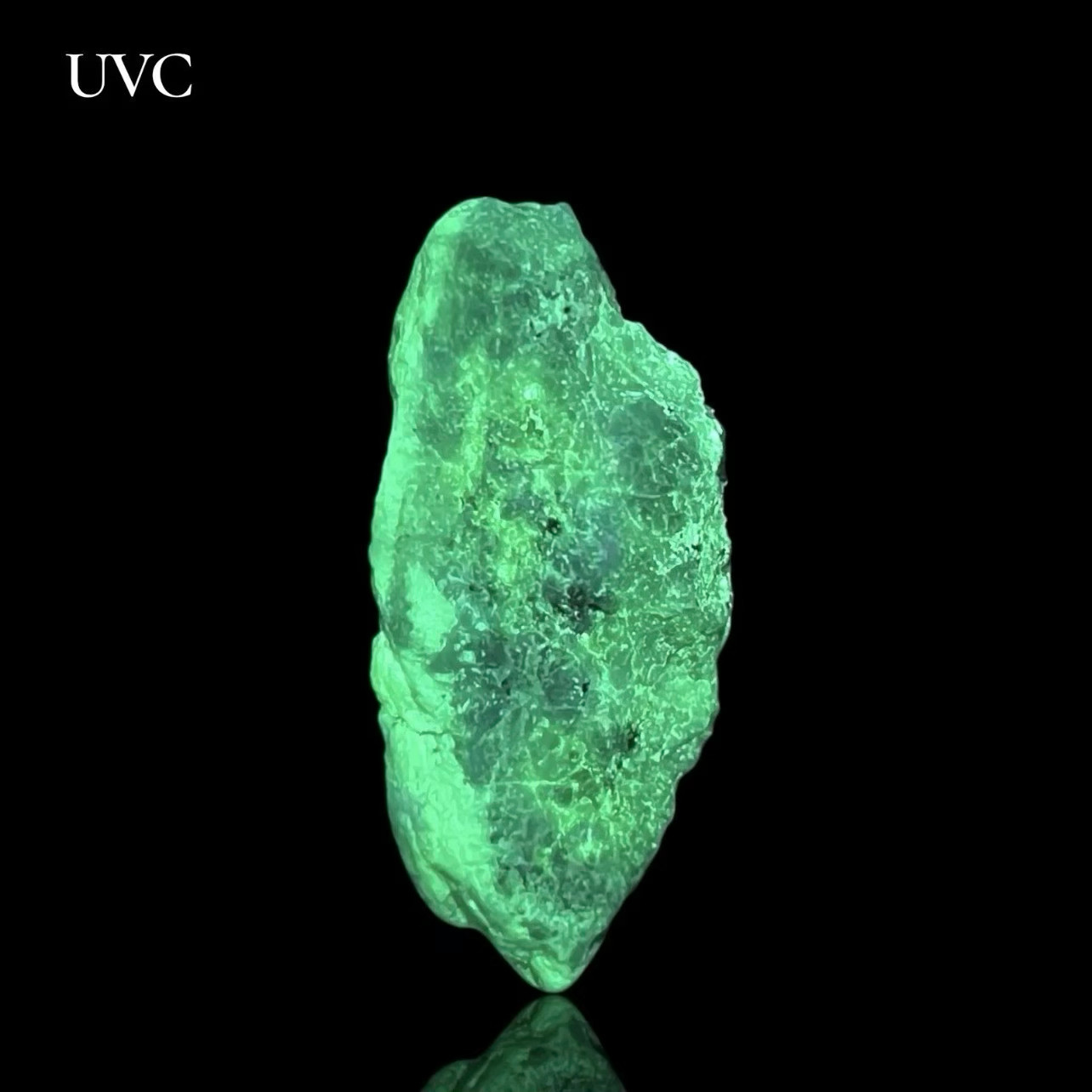 88 Ct Ultra Rare Fluorescent Bluish Green Sodalite Crystal W/Hyalite AFGHANISTAN 88 Ct Ultra Rare Fluorescent Bluish Green Sodalite Crystal W/Hyalite AFGHANISTAN