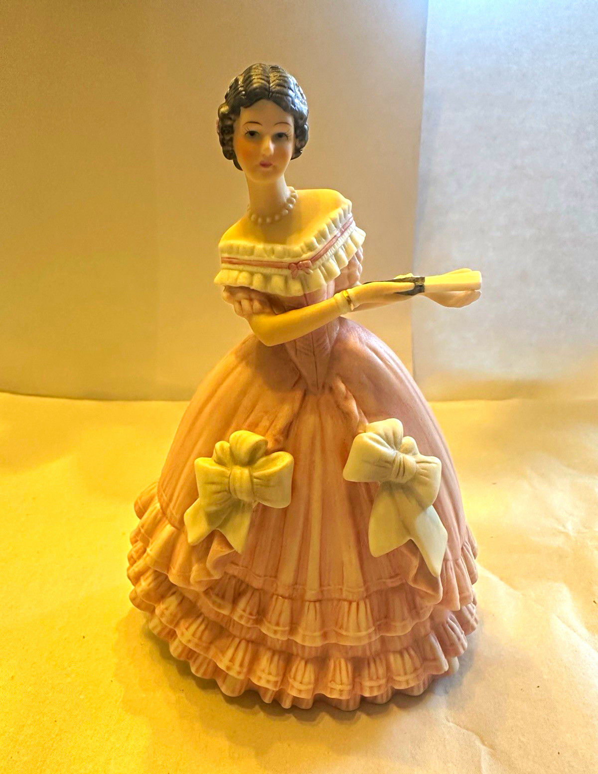 Lenox Caroline Victorian Lady Figurine, Great Fashions of History, Porcelain Lenox Caroline Victorian Lady Figurine, Great Fashions of History, Porcelain