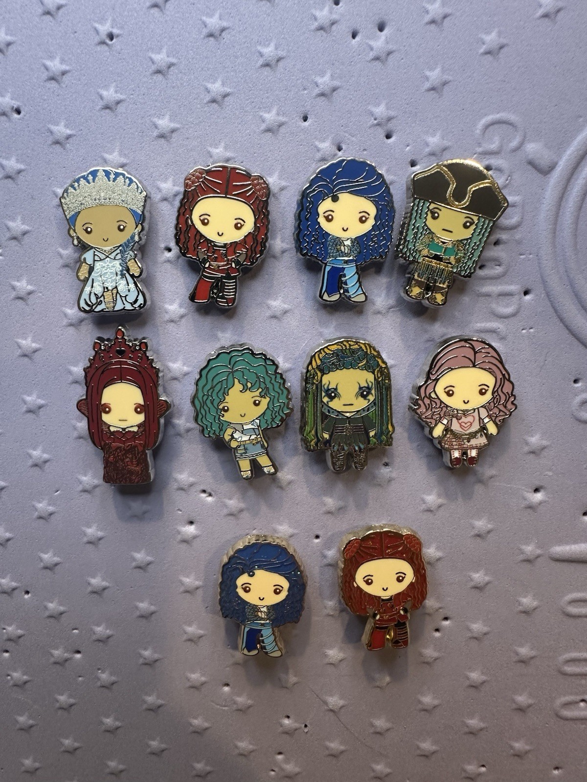 Disney Descendants The Rise of Red Micro PALM Full set 10 pins *Read description