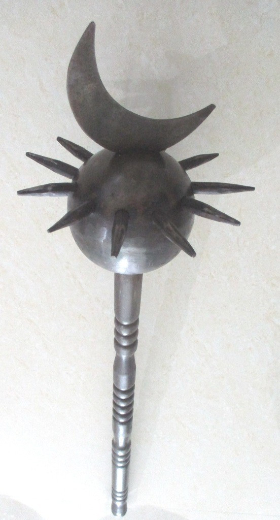 ANTIQUE MACE BATTLE SPIKED HALF MOON TOP ANTIQUE MACE BATTLE SPIKED HALF MOON TOP