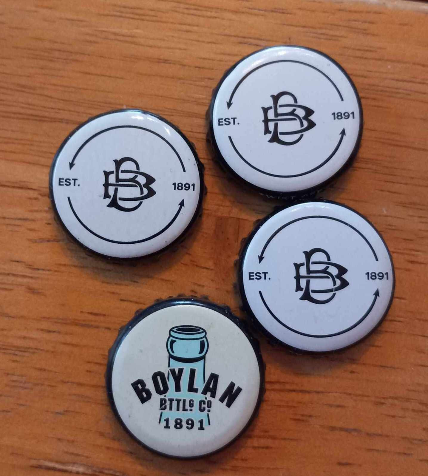 BOYLAN Bottling Co ~ bottle cap ~ lot of 6 ~ soda, pop ~ made in USA