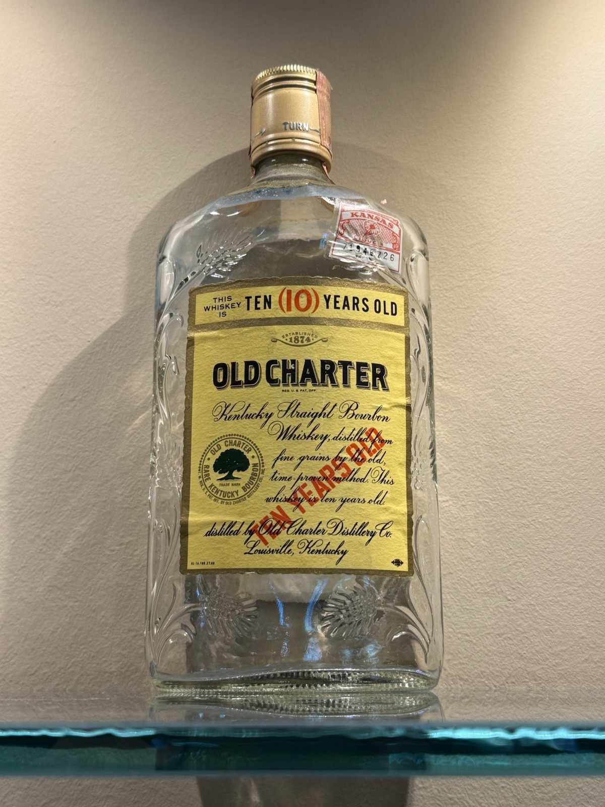 Vtg. 1968 OLD CHARTER KY Straight Bourbon Whiskey 86-Proof 1-Pint Bottle ~EMPTY