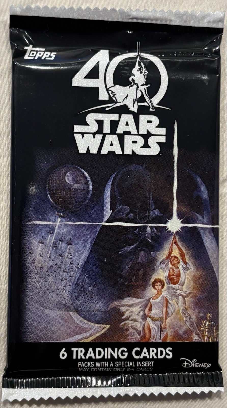 2017 TOPPS STAR WARS 40th ANNIVERSARY PACK with 6 CARDS