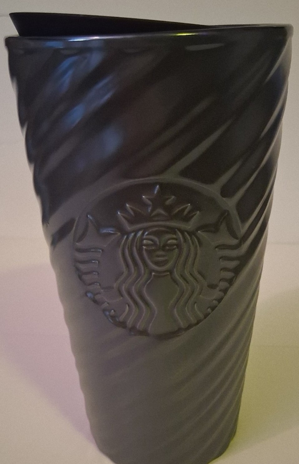 MARKDOWNStarbucks 2026 Dark silver Spiral Textured Ceramic Tumbler 12 oz MARKDOWNStarbucks 2026 Dark silver Spiral Textured Ceramic Tumbler 12 oz