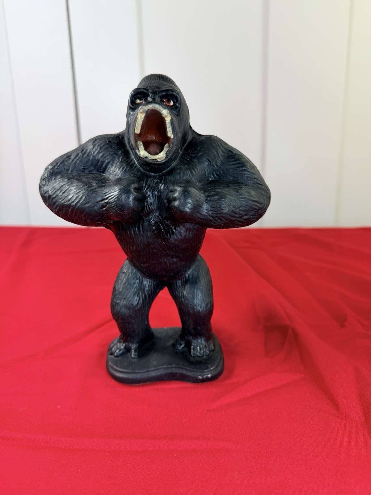 Vtg 1950s King Kong Chalkware Coin Bank 7.5” Roaring Gorilla S&O Carnival Prize