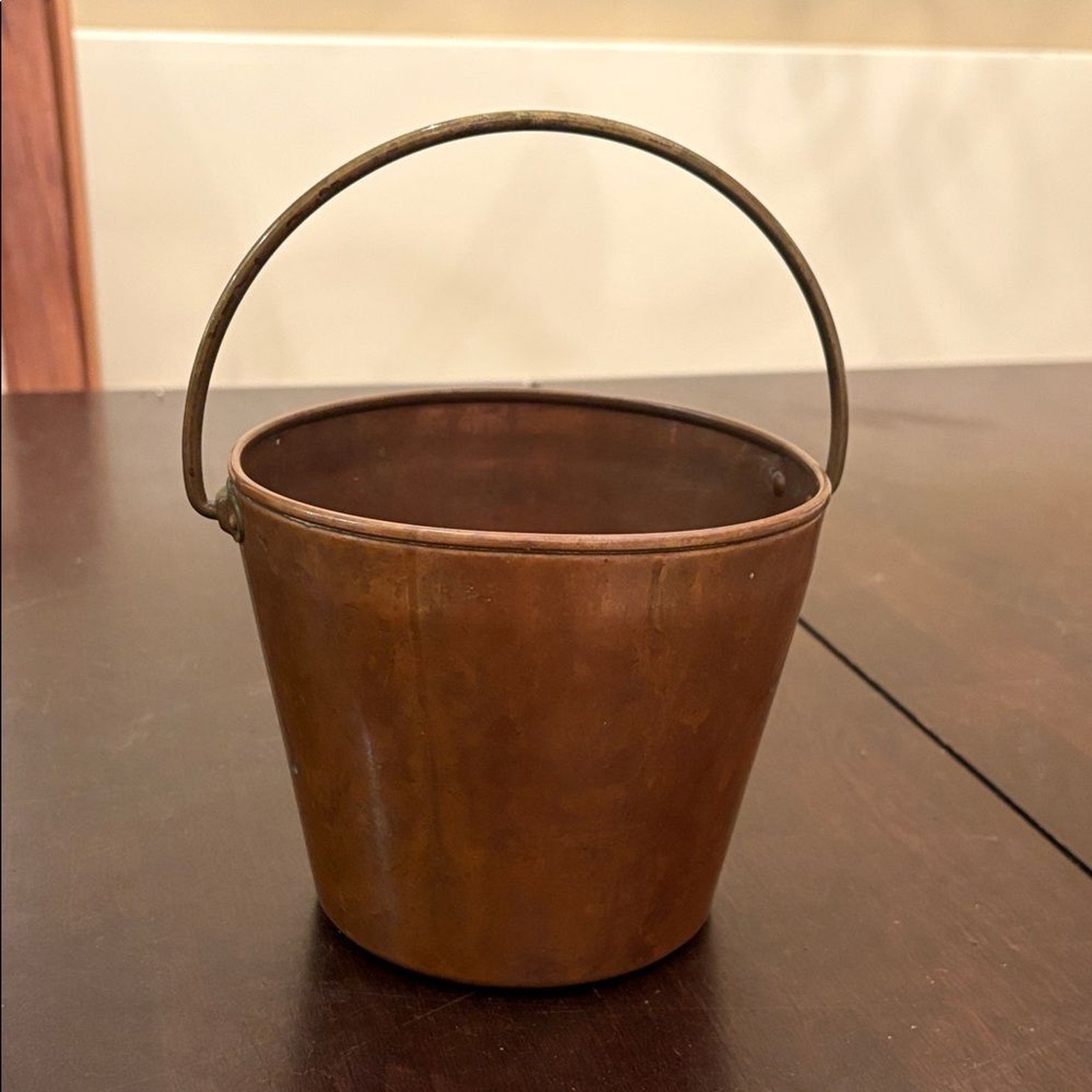 Vintage Copper Bucket with Handle Vintage Copper Bucket with Handle