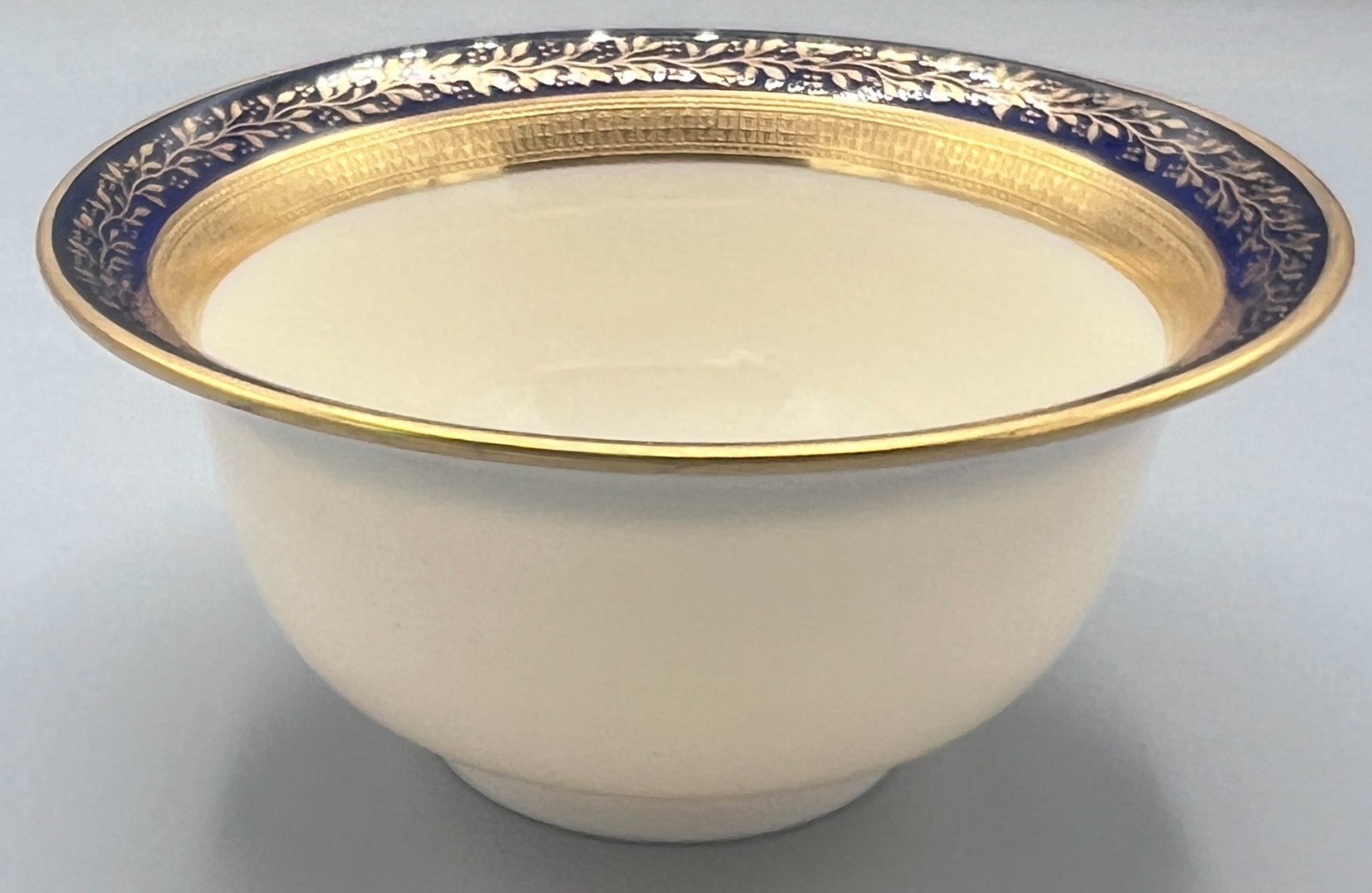 Lenox Shreve & Co Barclay Cream Gold Blue Trim 4\