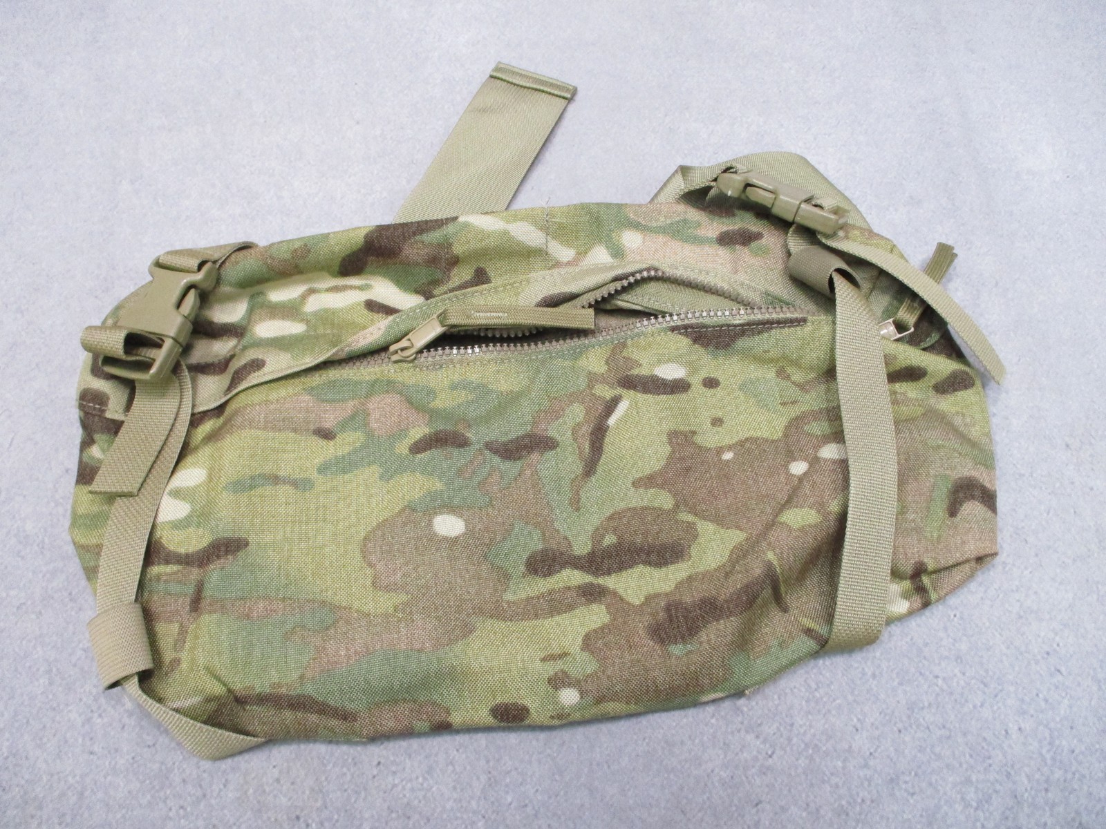 NWOT USGI ARMY ISSUE OCP MULTICAM MOLLE II WAIST PACK ZIPPER BUTT BAG 1300