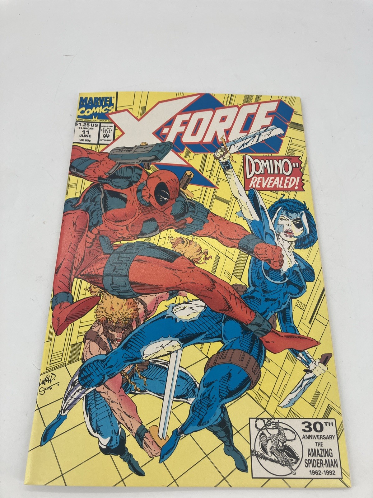 X-Force #11 Comic Book First Full Appearance of Domino Marvel June 1992 VF X-Force #11 Comic Book First Full Appearance of Domino Marvel June 1992 VF