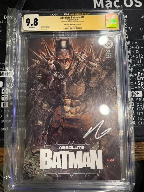 Absolute Batman 18 CGC 9.8 JSA Signed John Giang Ltd 1000, Brand New.