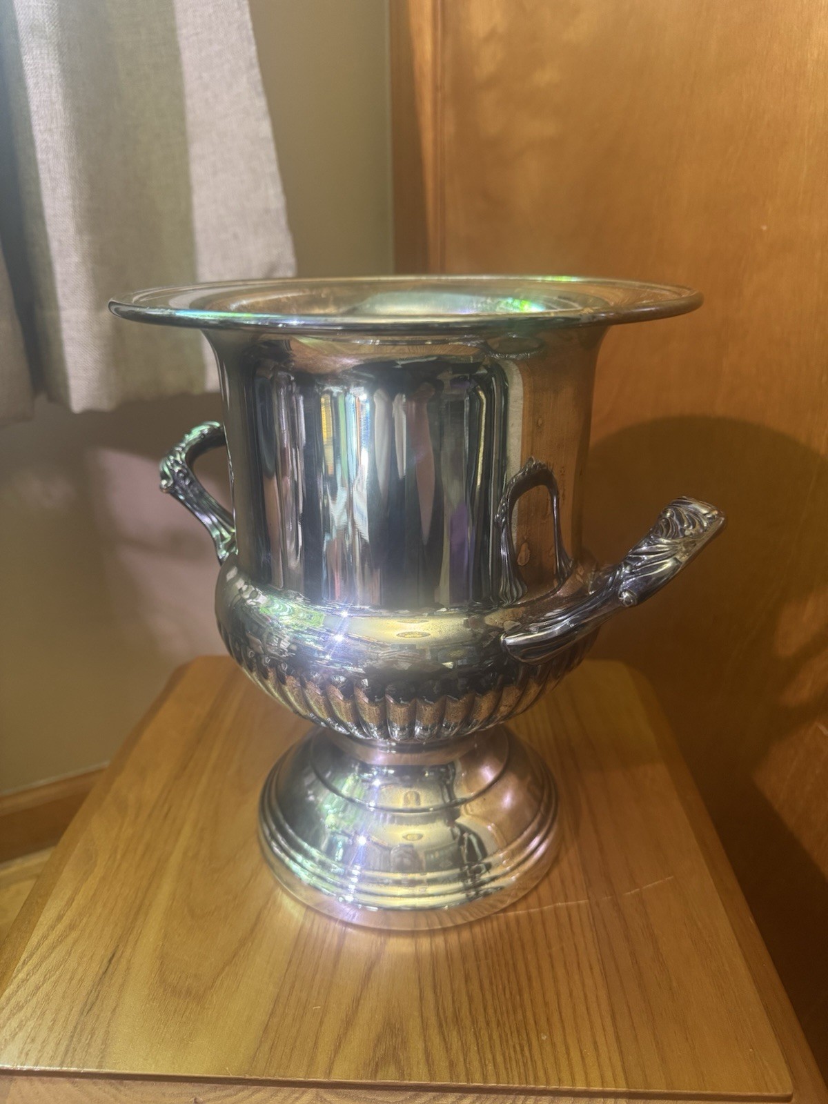 Kent Silversmiths Silverplate Trophy Cup Champagne/Wine Ice Bucket