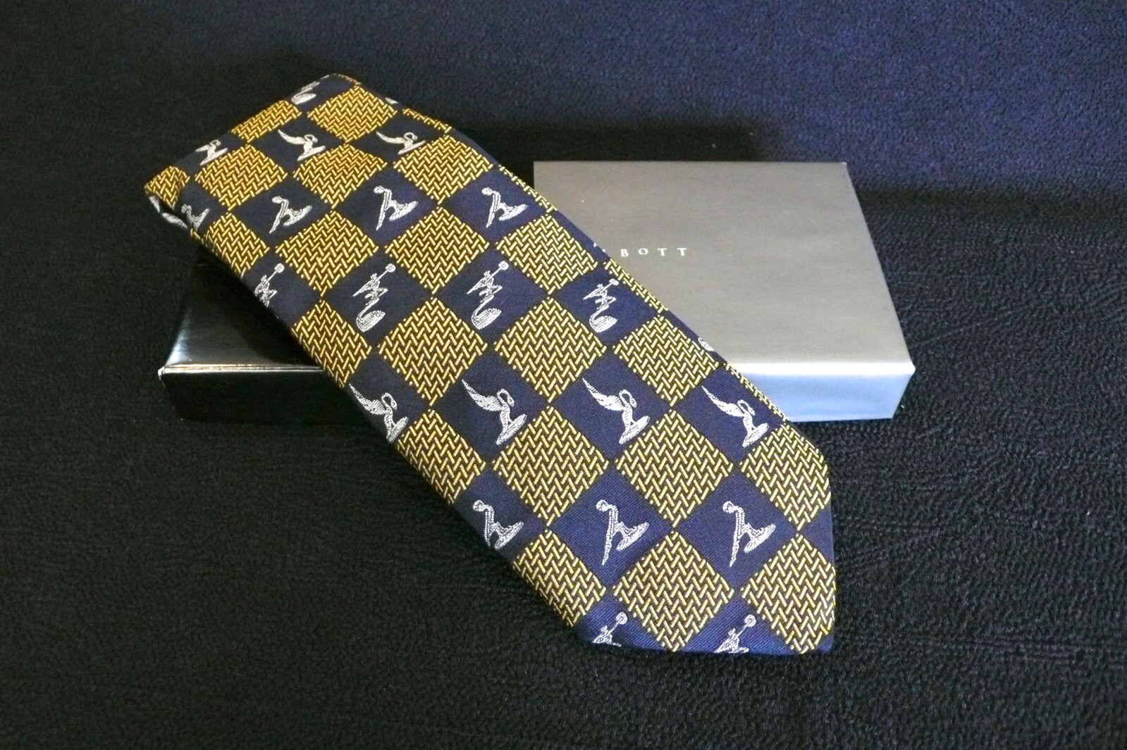 NEW Robert Talbott 1999 Pebble Beach Concours PACKARD Tie Necktie