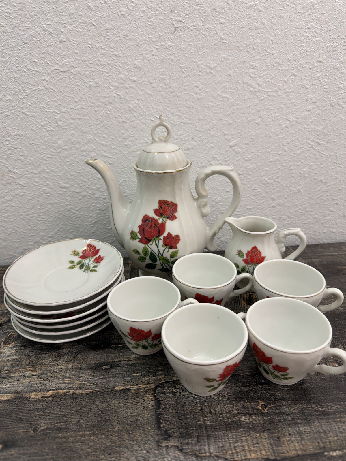 Vintage Sankyo Musical Teapot — Made in Japan, Red Rose Porcelain, Plays Music
