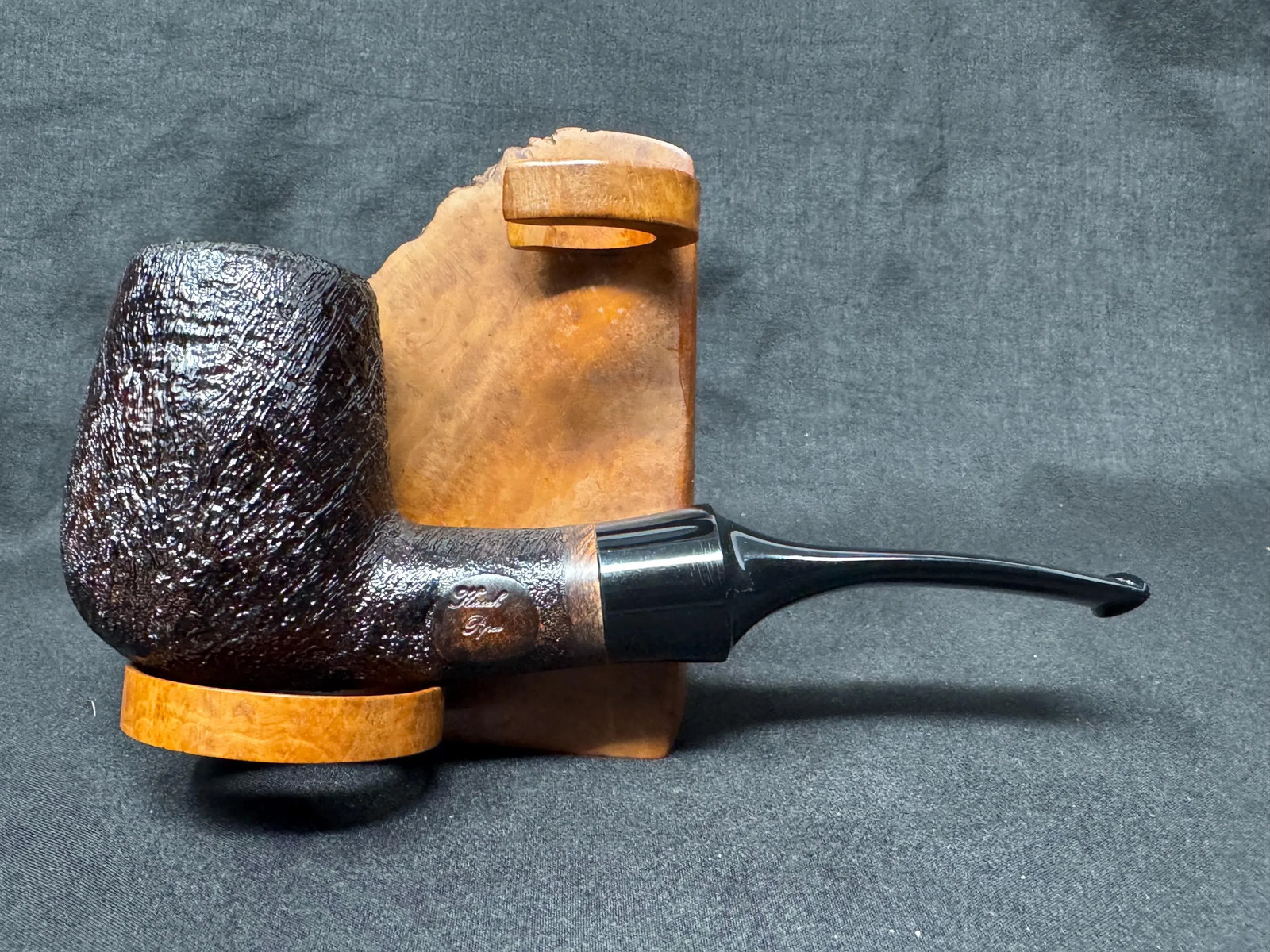 Kirsch Pipes “Giant” Freehand Sandblasted Brandy (Nr. 42).SKU-183 Kirsch Pipes “Giant” Freehand Sandblasted Brandy (Nr. 42).SKU-183