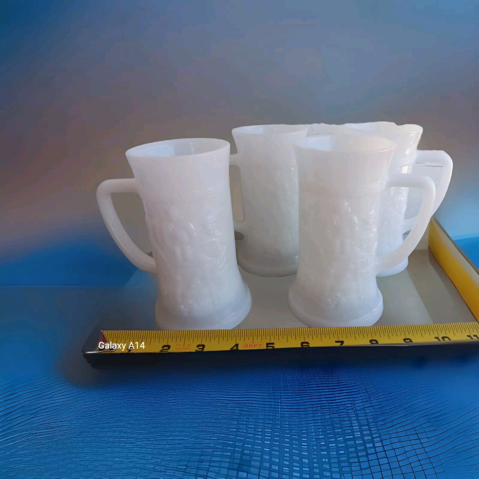 Vintage Federal Milk Glass Tavern Scene Set Of 4