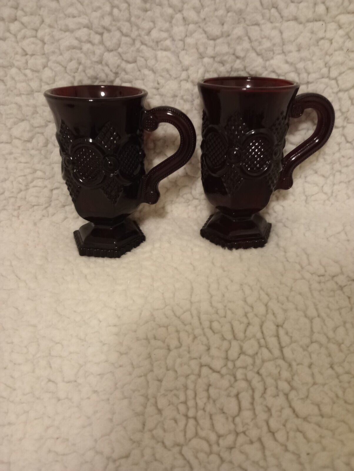 Vtg - Avon 1876 Cape Cod Ruby Red Collection Footed Pedestal Mug/Cups - Set Of 2
