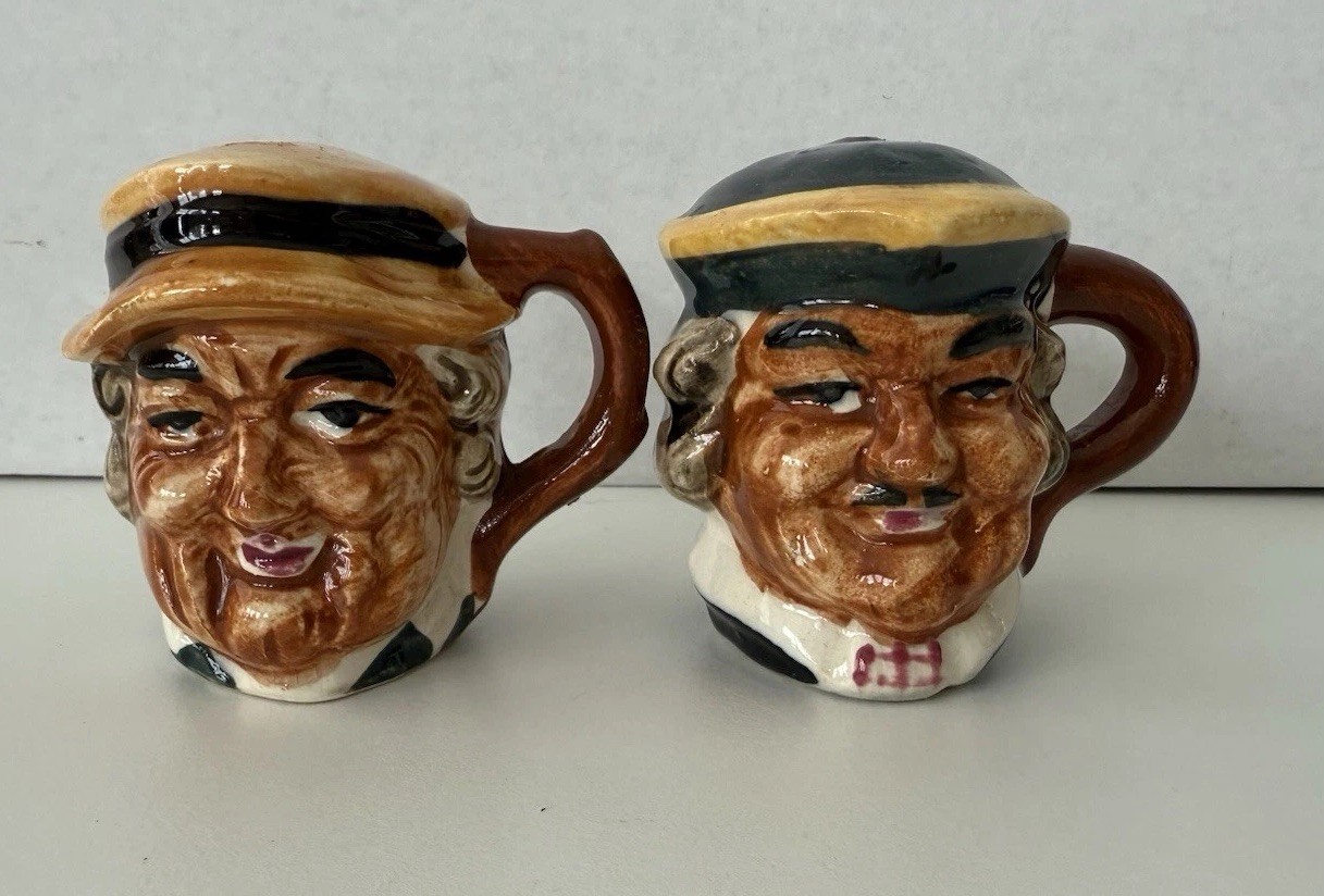 Vtg Hand Painted Japan Toby Mug Salt & Pepper Shakers Character Face Mid-Century Vtg Hand Painted Japan Toby Mug Salt & Pepper Shakers Character Face Mid-Century