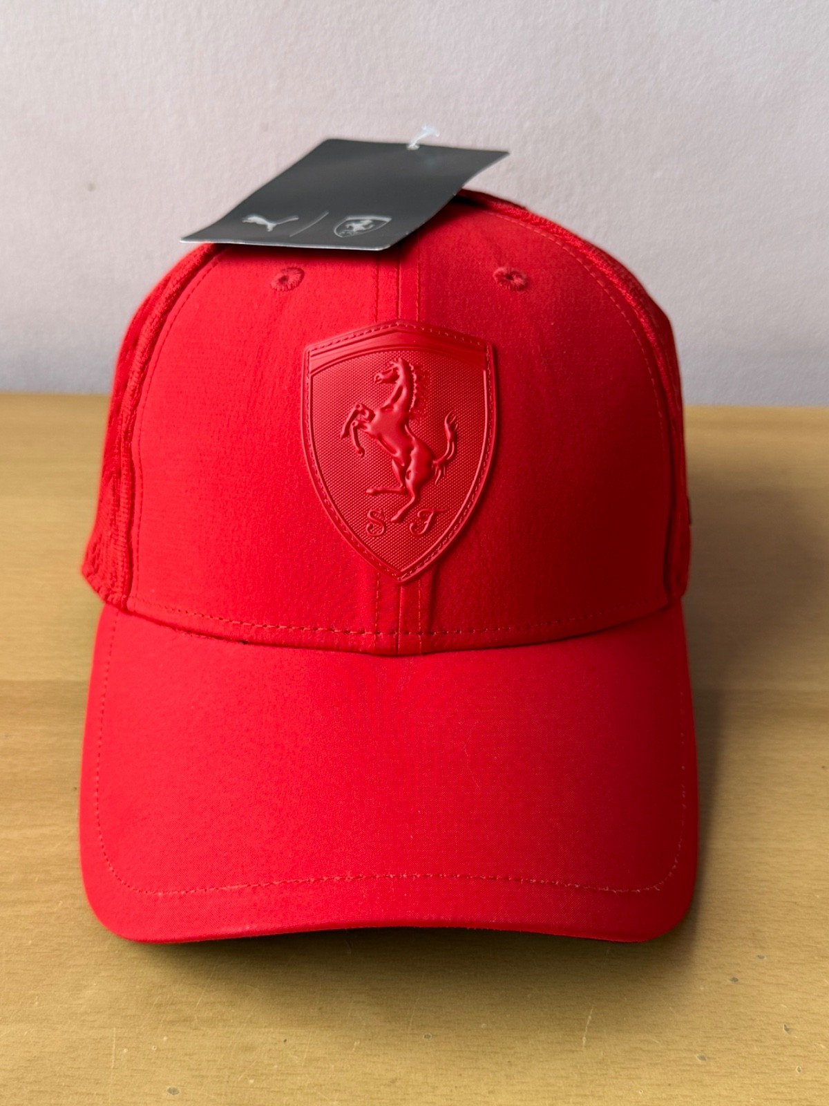 FERRARI x PUMA RED HAT /BASEBALL CAP CIRCA 2018 RARE BRAND NEW WITH TAGS UNISEX