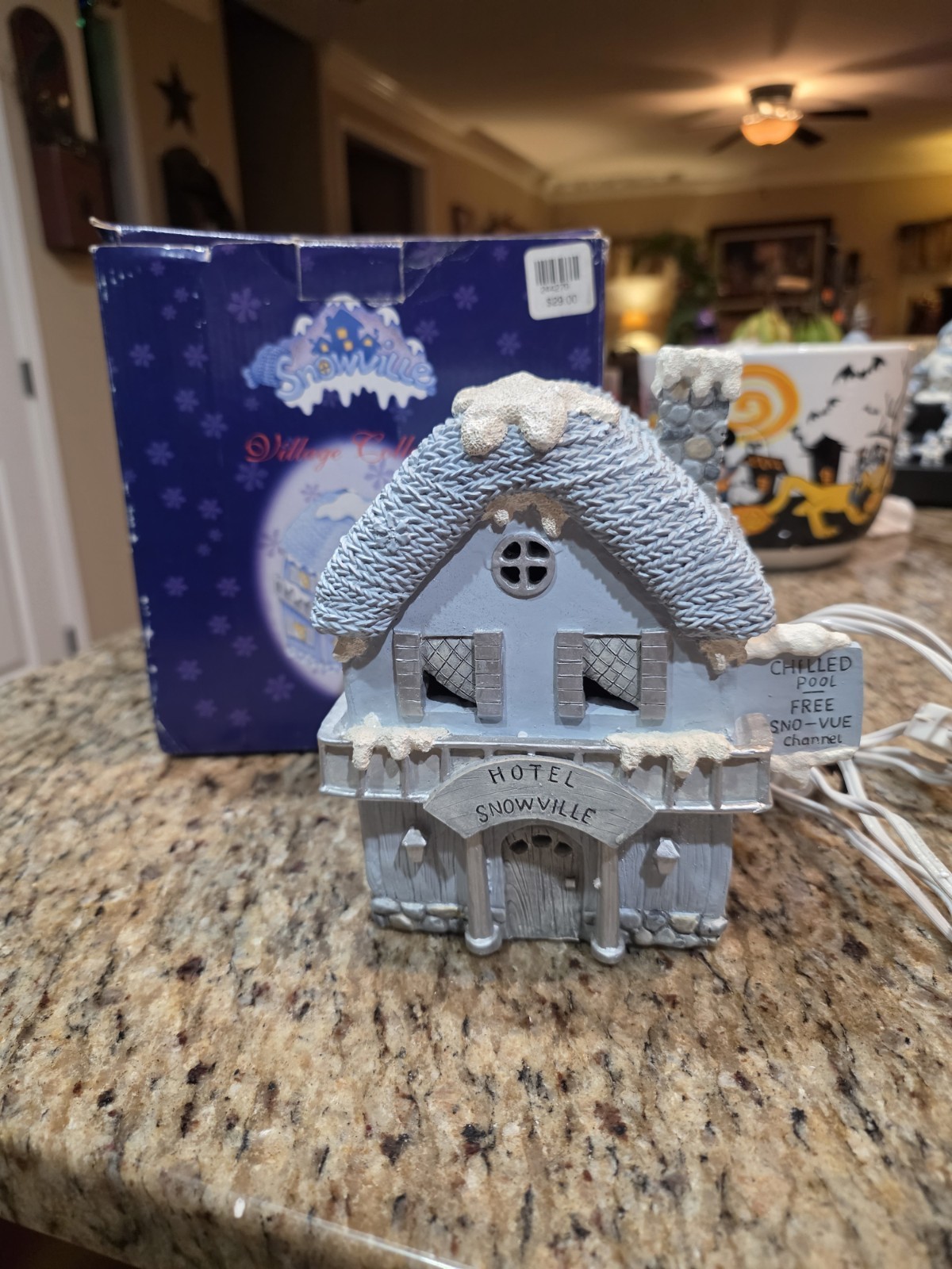 Vintage 1999 Encore Snow Buddies Hotel Snowville #94924 Light Up Village... Vintage 1999 Encore Snow Buddies Hotel Snowville #94924 Light Up Village...